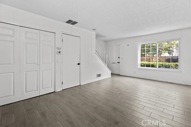 Photo - 19868 Berkshire Ln