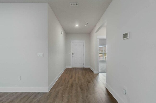 Photo - 118 Hobson Ave