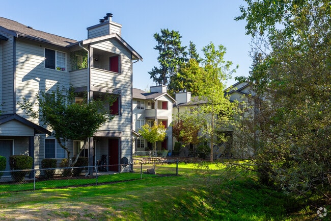 Brookside Gardens Apartments