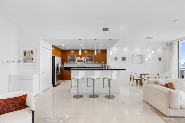 Photo - 7901 Hispanola Ave Unidad 1802