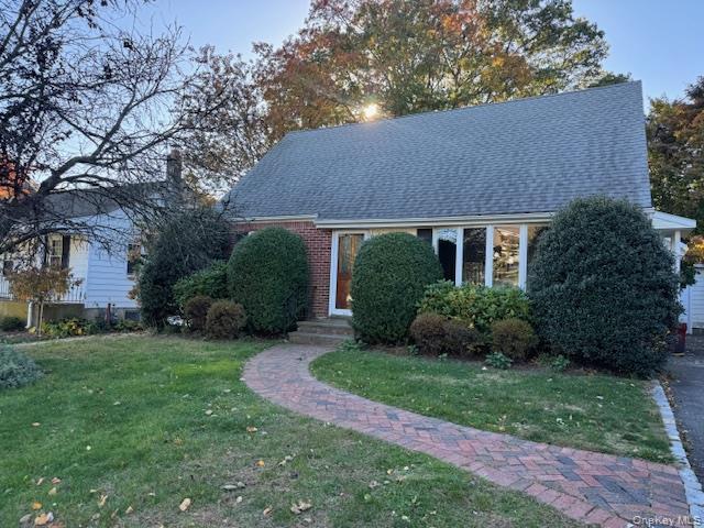 Building Photo - 27 9th St