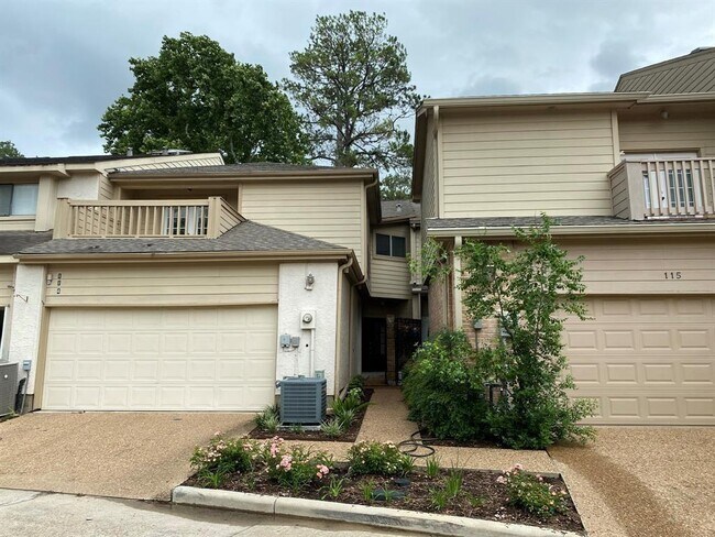 Photo - 12625 Memorial Dr Unit 114