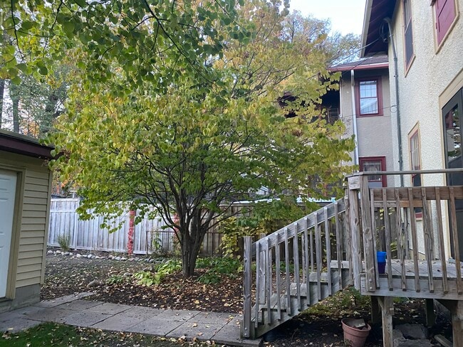 Photo - 138 Cecil St SE Unit 138 Cecil St SE