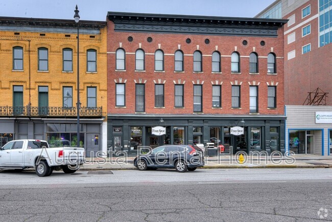 Building Photo - 1246 Broad St Rental