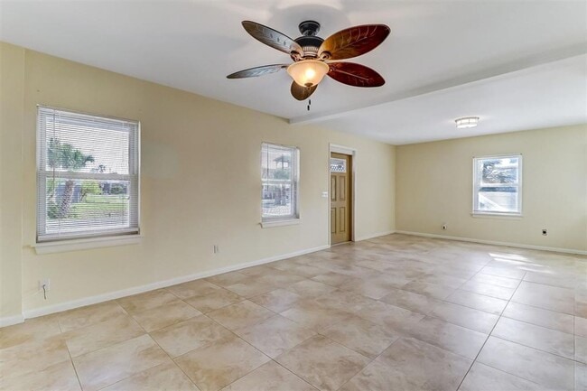 Photo - Adorable Amelia Island Beach Cottage – 2BR...