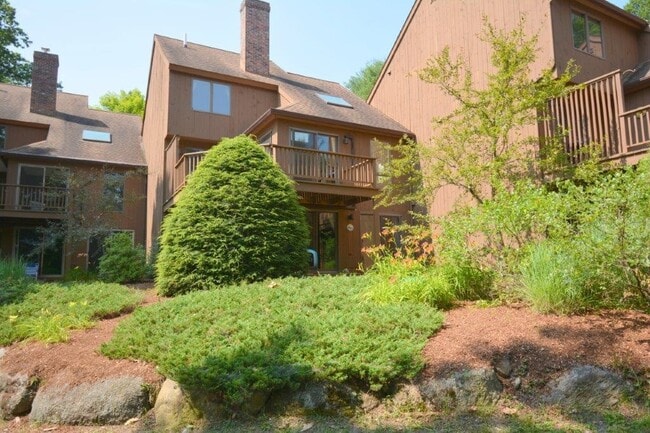 Photo - 3 Lakeview Pl Condo