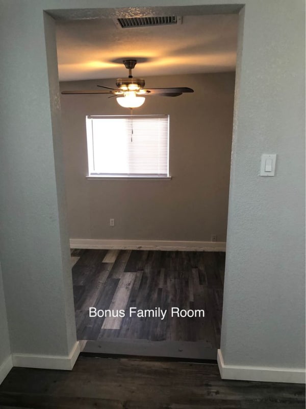 Photo - 5918 Belleau Wood Ln