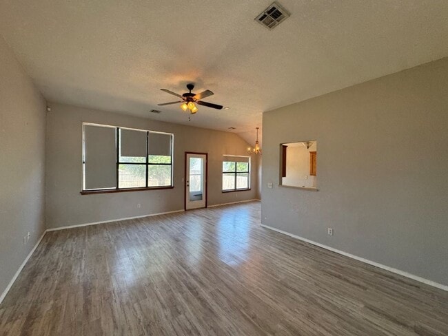 Photo - 3 bed 2 bath home for rent in Norman near ...