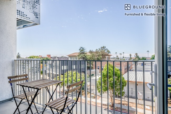 Photo - 4353 Park Blvd Unidad FL4-ID24