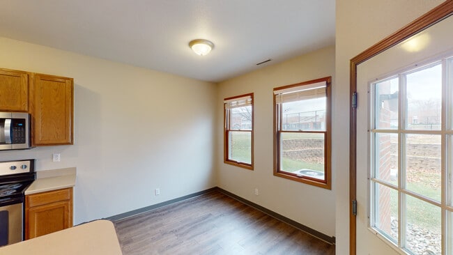 Photo - Wessex Apartments