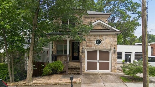 Building Photo - 374 Clifton Rd NE