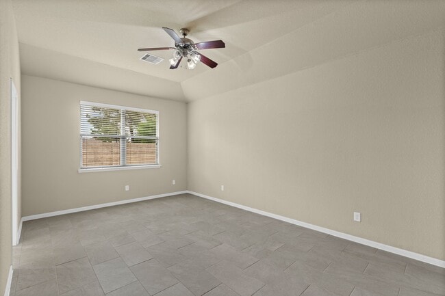 Photo - 26350 Longview Creek Dr