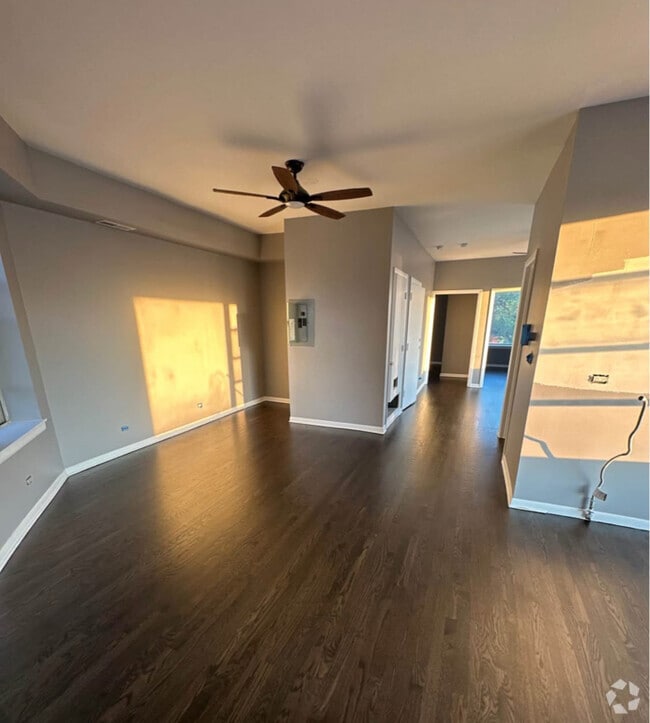 Building Photo - 1856 W 18th St Unit 1856-3F Rental