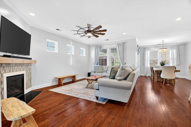 Photo - Experience Elevated Living on Cutleaf Drive!