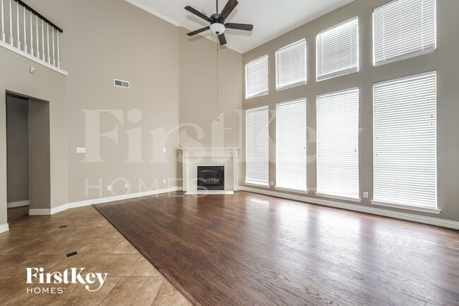 Photo - 1321 Lyra Ln