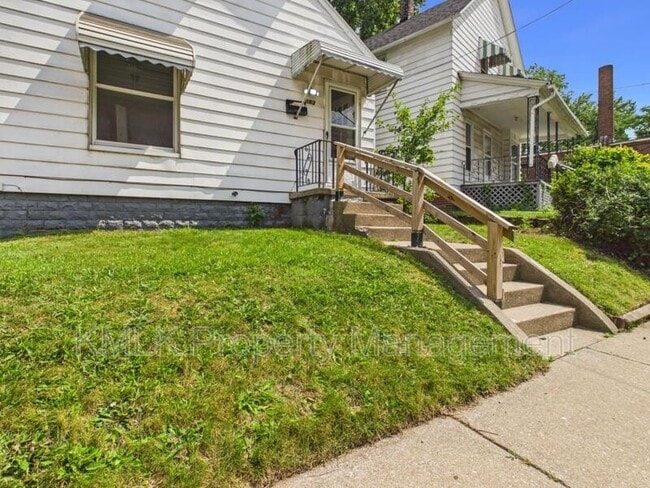 Photo - 183 N Union St
