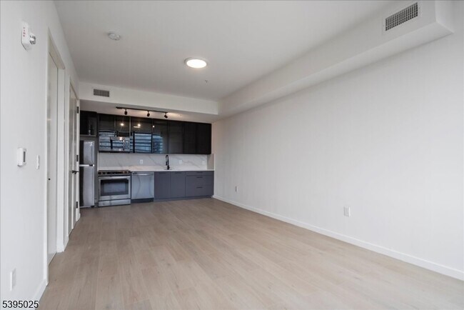 Photo - 258 S Harrison St Unit 2