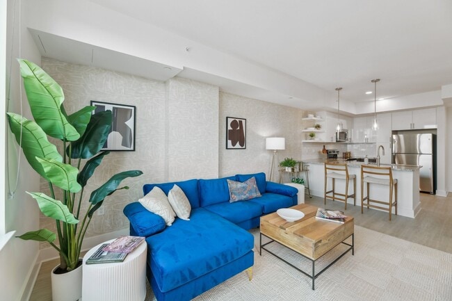 Link Apartments® H Street