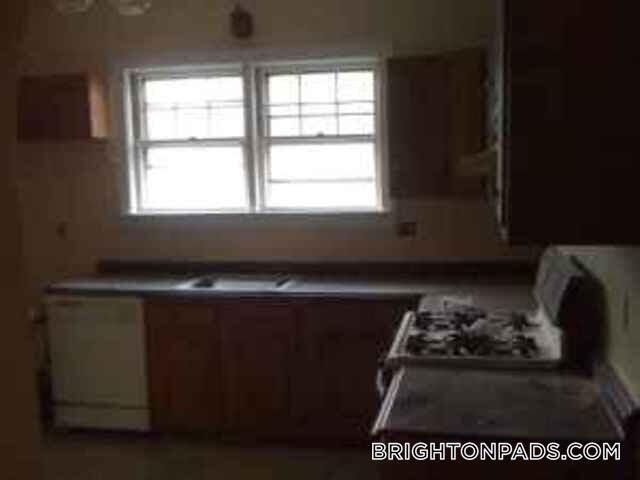 Photo - 30 Brooks St Unit 2