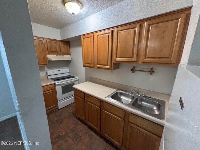 Photo - 212 Lincoln Ave Unit A-11