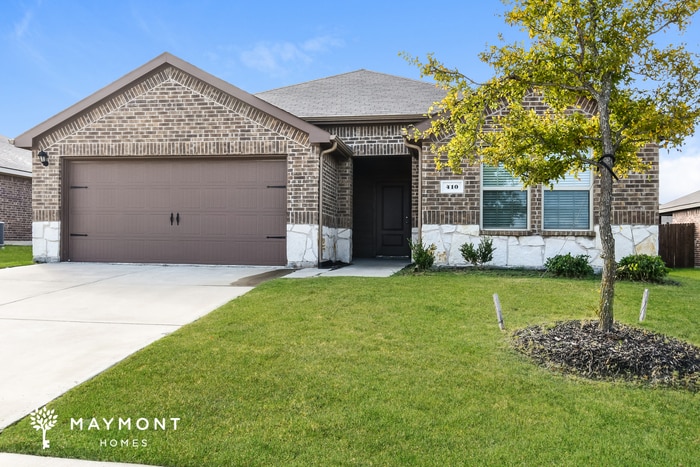 Photo - 410 Wrangler Dr