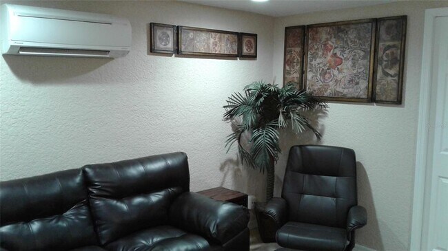 Photo - 2512 Musselwhite Ave Unit 3