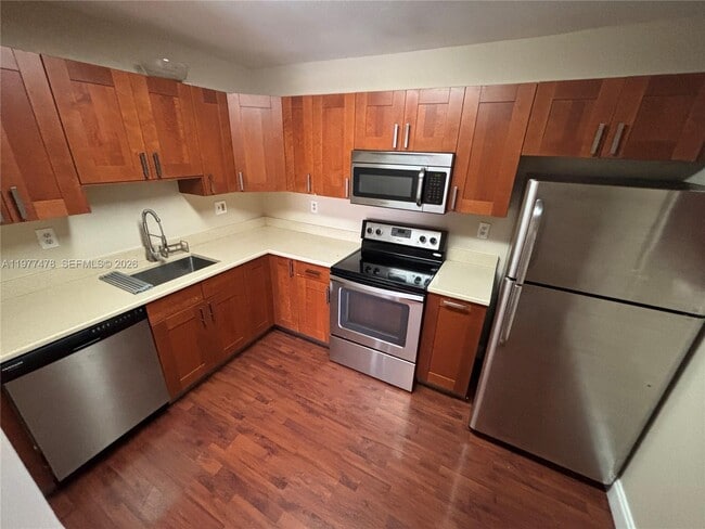 Building Photo - 10421 Mahogany Key Cir Unit 202