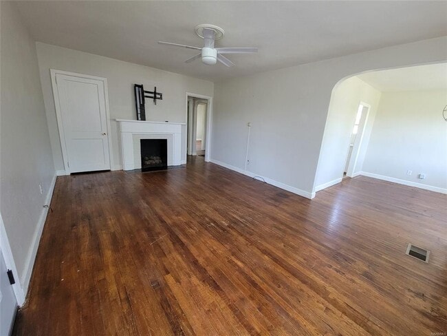 Photo - 7 Calhoun Rd