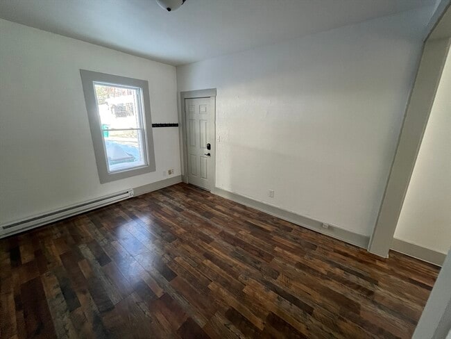 Photo - 40 Garnet St Unit 4