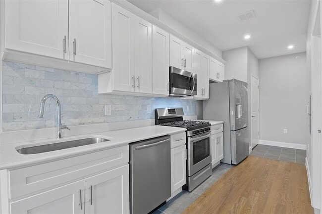 Photo - 311-315-315 West Side Ave Unit 205