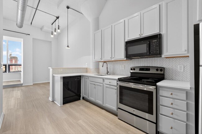 Photo - 689 Marin Blvd Unit 906