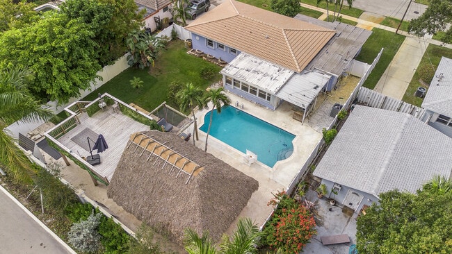Photo - 1820 SW 22nd Ave