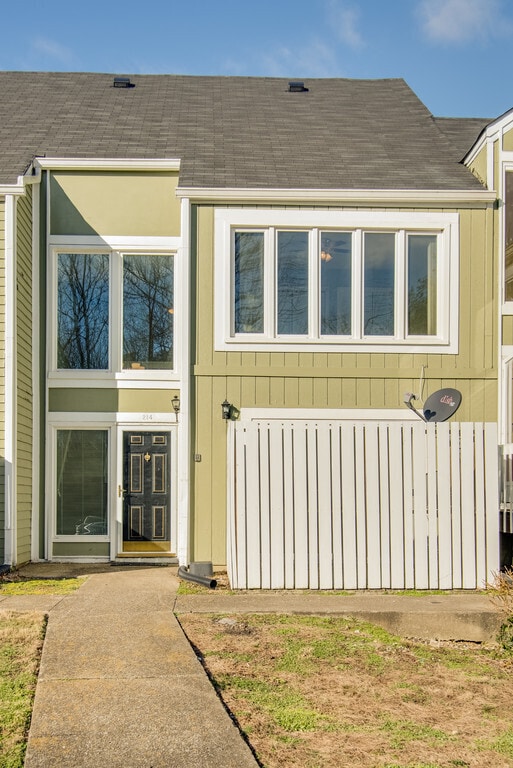 Amazing and spacious 3/2.5 Hermitage Townh... - Amazing and spacious 3/2.5 Hermitage Townh...