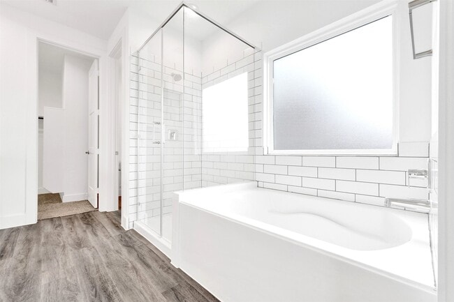 Photo - 153 Aurora Spgs Dr