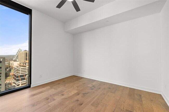 Photo - 84 East Ave Unit 1510