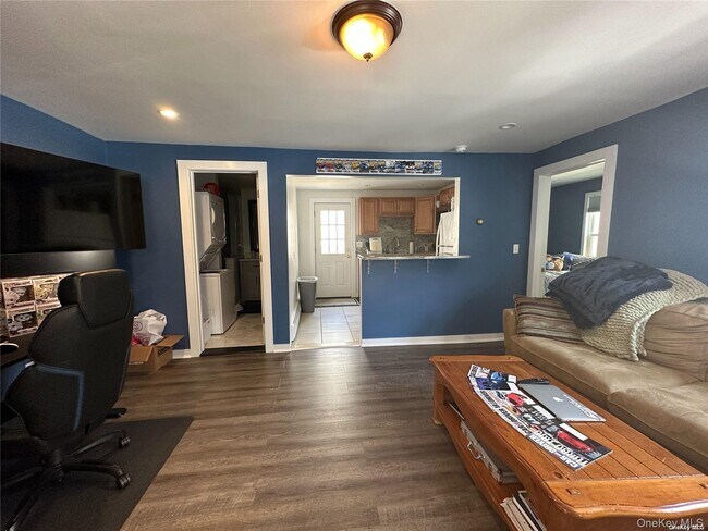 Photo - 239 Main St Unit B