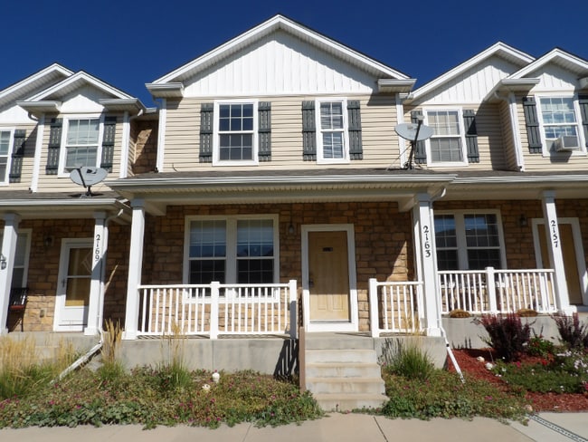 Building Photo - 2163 Squawbush Ridge Grove