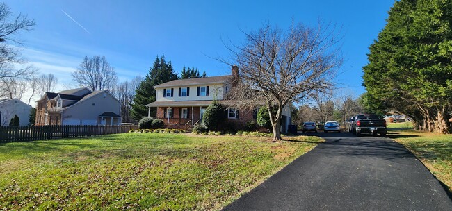Photo - 4212 Misty Ridge Dr House