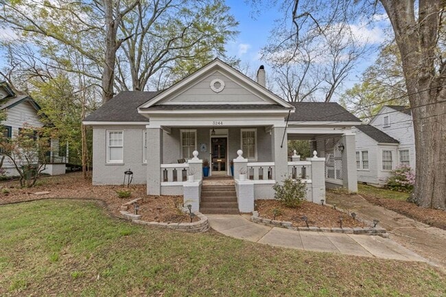Building Photo - Home for rent in Cloverdale