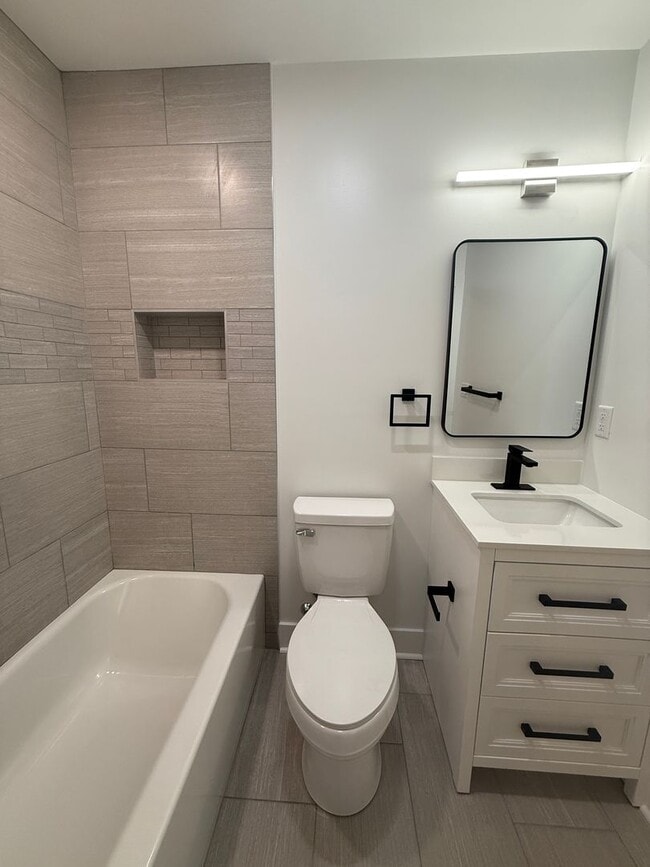 Photo - Stunning Newly Renovated 2BR Home in Brewe...