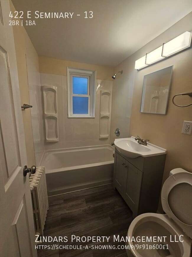 Photo - 422 E Seminary-13 Unidad 13