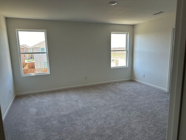 Photo - 2022 Hancock Cir