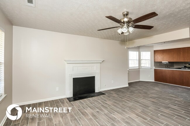 Photo - 105 Pemberton Pl