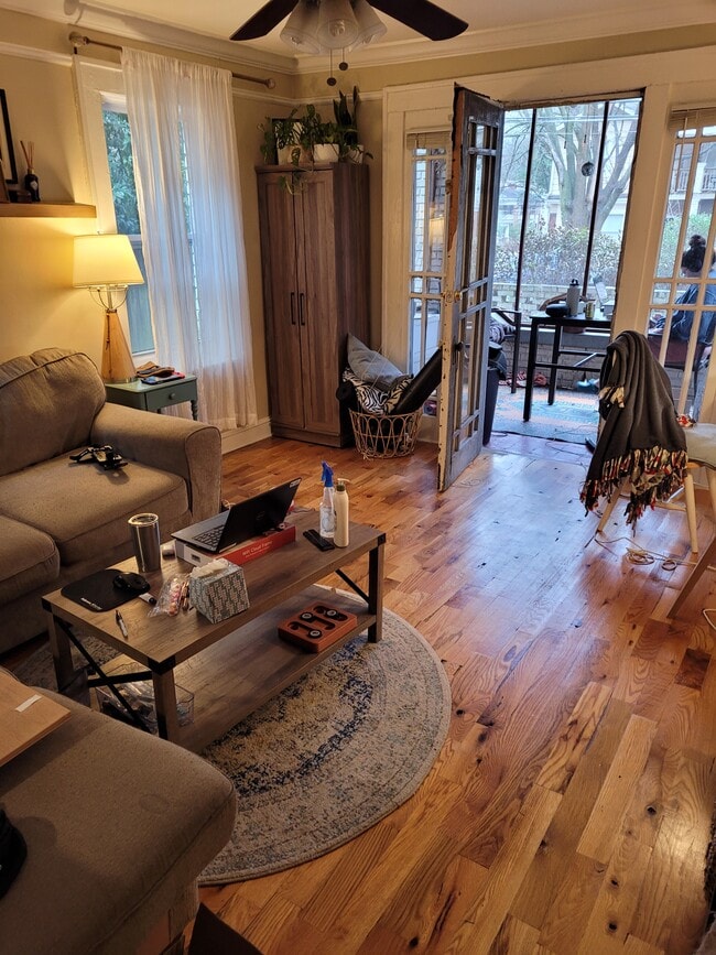 Photo - 718 Argonne Ave NE Unidad 2