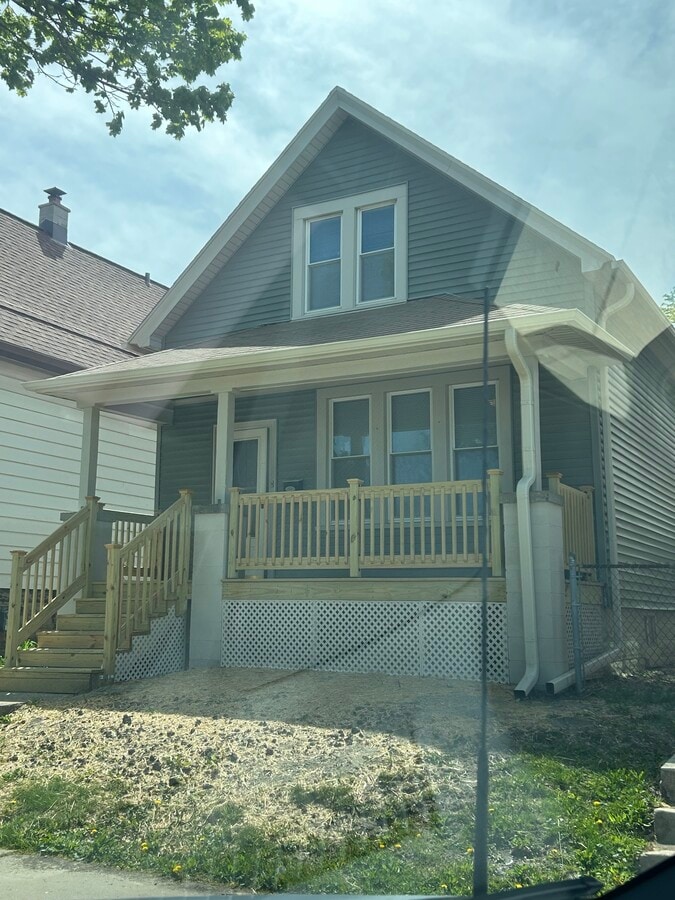 Greenfield Ave. - Greenfield Ave.