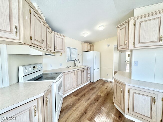 Photo - 2336 Jeane Ave