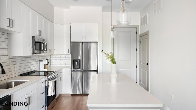 Photo - 1310 Hillside Ave Unidad 247