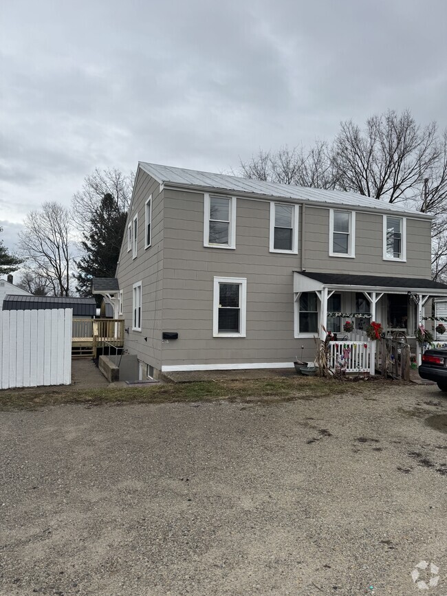 Building Photo - 4057 Lebanon Rd Unit A Rental