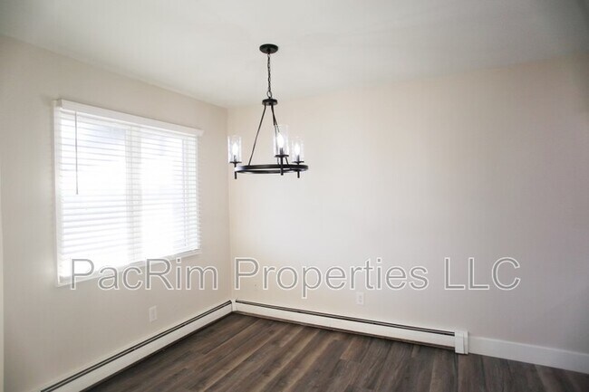 Photo - 3350 Boniface Pkwy