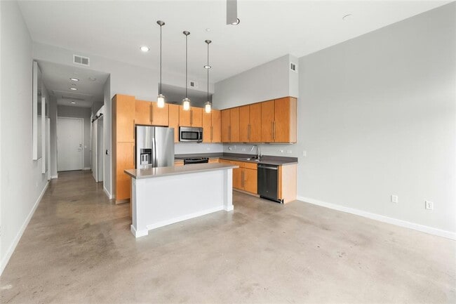 Photo - 507 Sabine St Unit 403